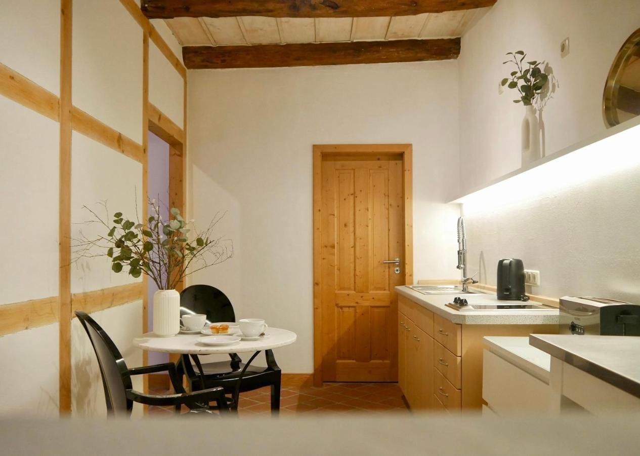 Zentrales Altstadt - Apartment In Lueneburg Mit Terrasse & Parkplatz Exterior photo