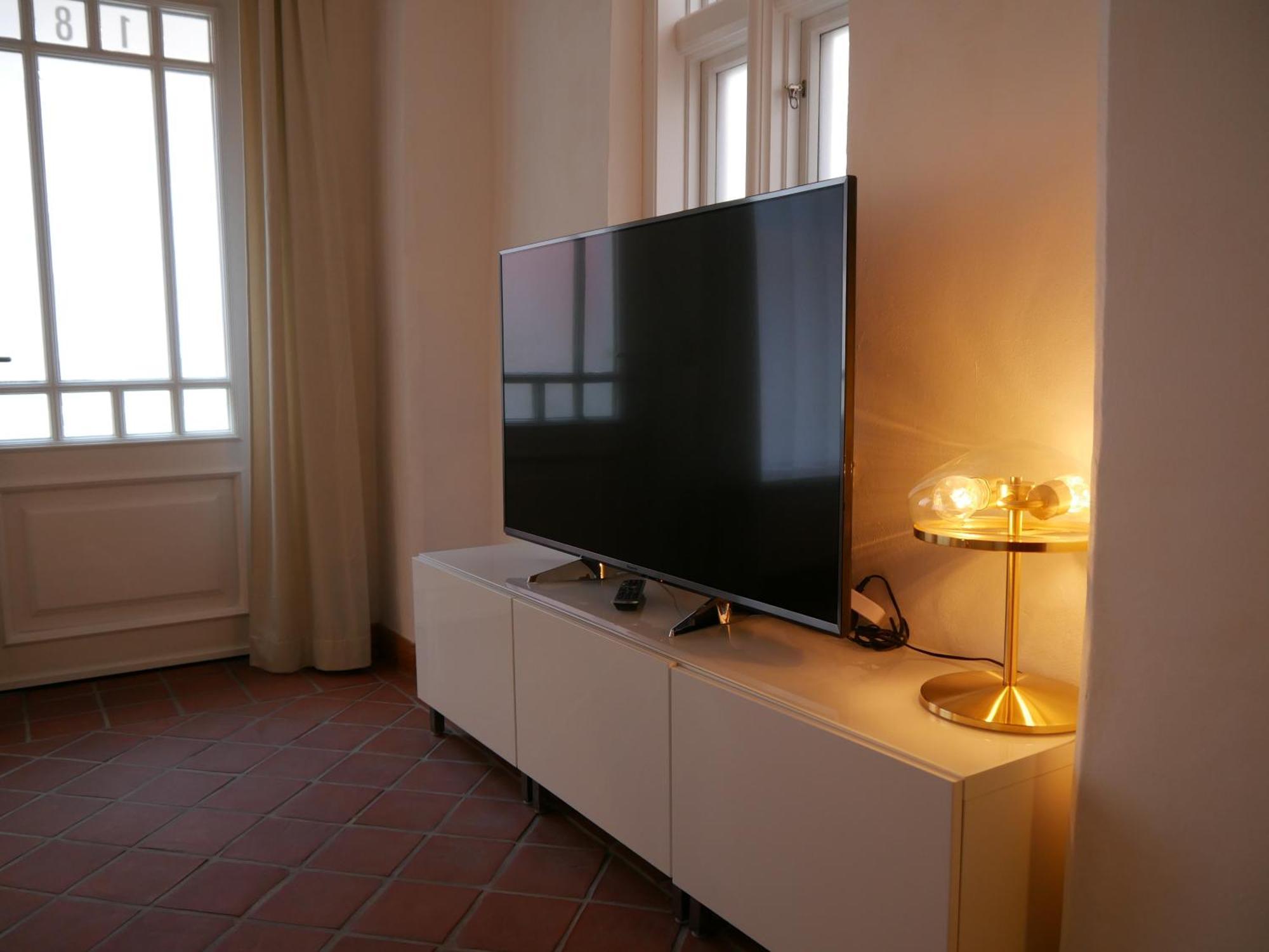 Zentrales Altstadt - Apartment In Lueneburg Mit Terrasse & Parkplatz Exterior photo